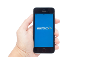 Walmart App Mobile Händler - shutterstock_227456665